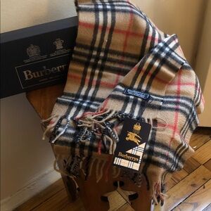 Burberry Heritage Check Scarf - Tan, Black, Red